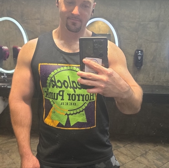 Say Hi to your new Posher, AJ. - Picture 3 of 4